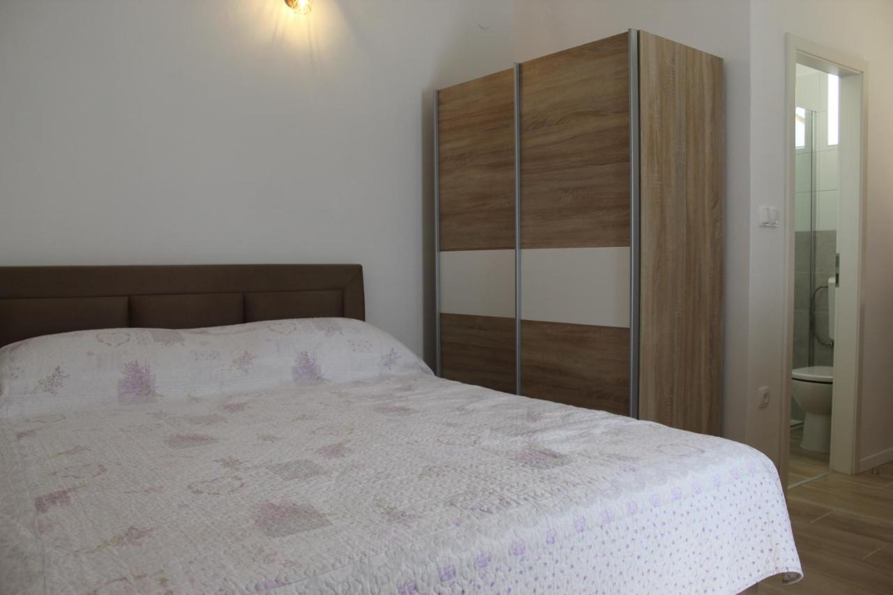 Apartments Kekel 비오그라드나모루 외부 사진